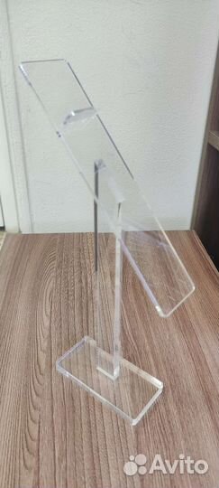 Подставка из оргстекла