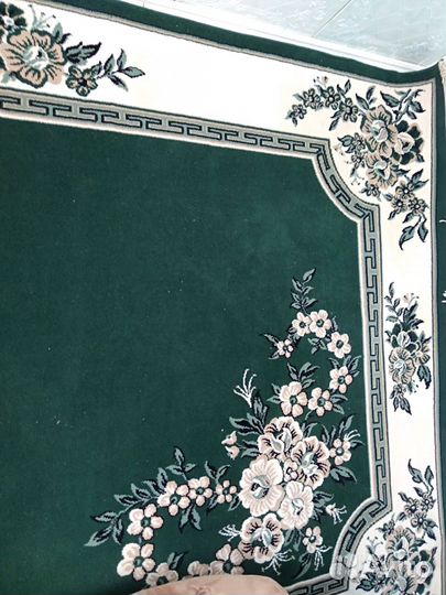 Ковер шерсть100% 2,2 на 3,1