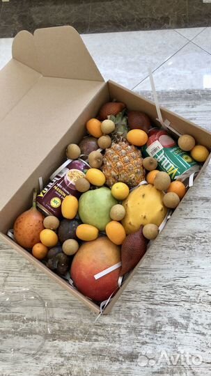 Фруктовый подарок