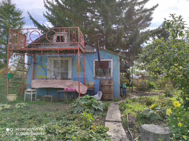 Дача 15 м² на участке 6 сот.