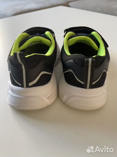 Кроссовки jomoto 33