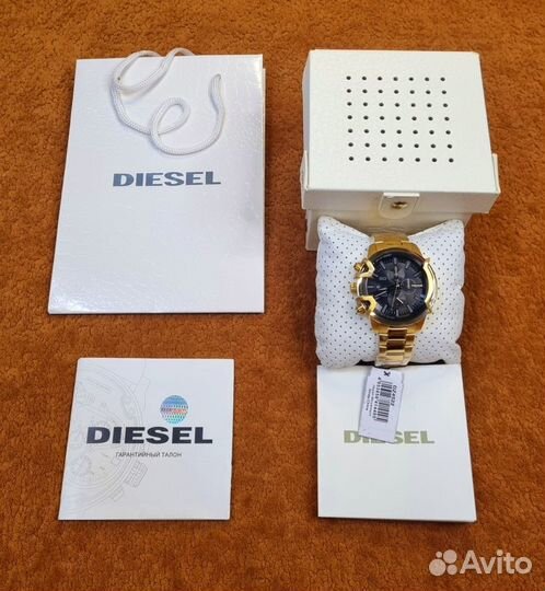 Часы Оригинальные diesel Griffed DZ4522 золотой