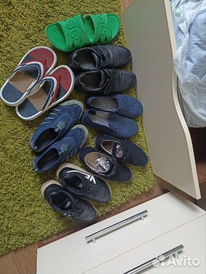 Много одежды