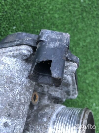 Volkswagen tiguan Дроссельная заслонка