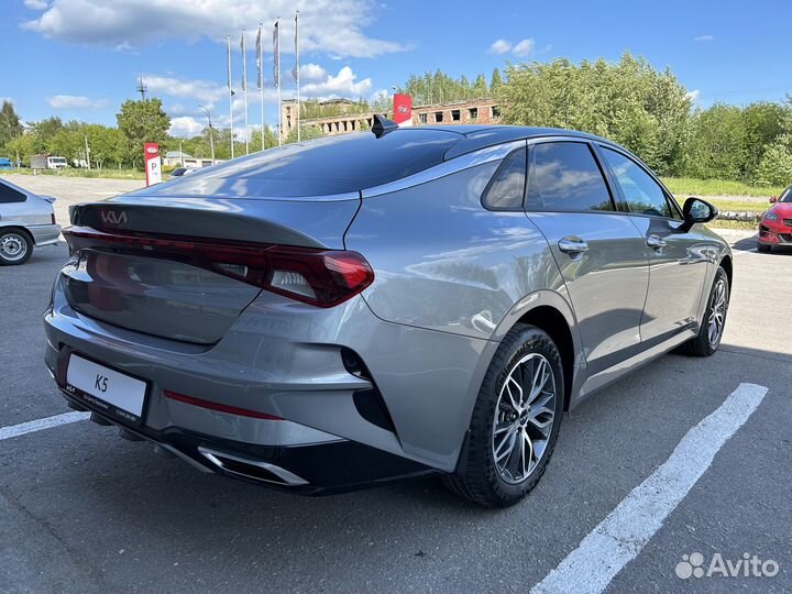 Kia K5 2.0 AT, 2023