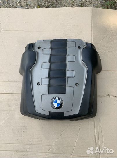 Декоративная накладка двигателя Bmw 5 e60 N62