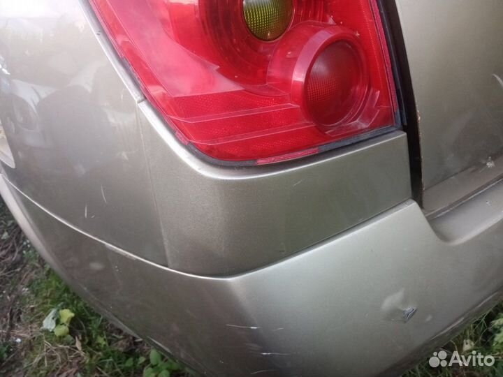 Планка под фонарь левая Nissan Primera Р12