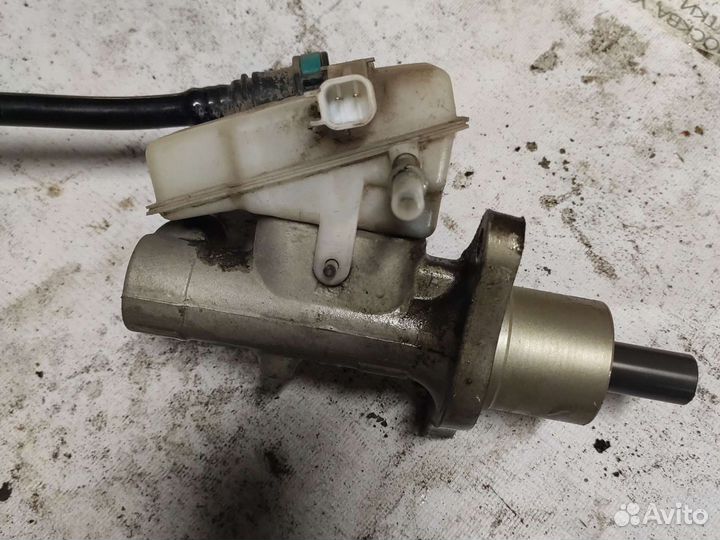 Главный тормозной цилиндр Форд С макс