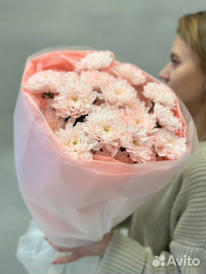 Букет цветов с доставкой новогодняя композиция