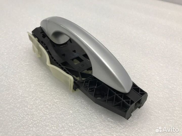 Ручка двери внешняя задняя правая Skoda Octavia