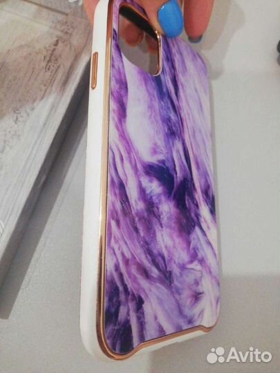 Чехол на iPhone 11