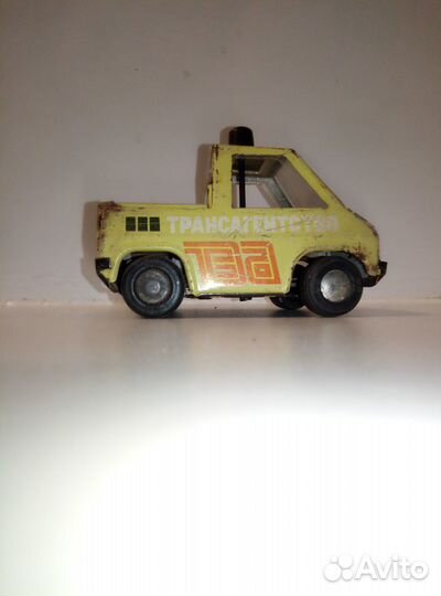 Машинка Триг Радуга