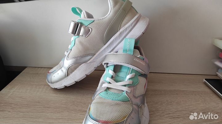 Кроссовки для девочки demix