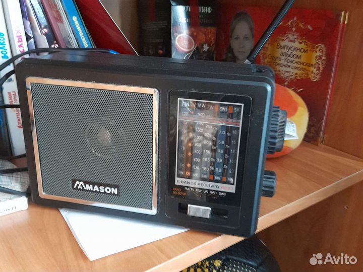 Радиоприемник, магнитофоном