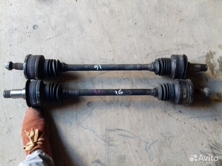 Привод задний левый, правый на mercedes W 203