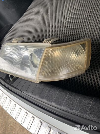 Фара левая ваз 2110