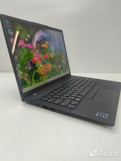 Thinkpad X1 Carbon Gen 10 full HD Touchscreen