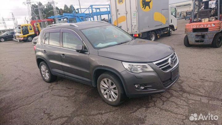 Суппорт тормозной задний левый Volkswagen Tiguan