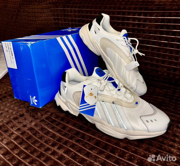 Кроссовки adidas yung 1