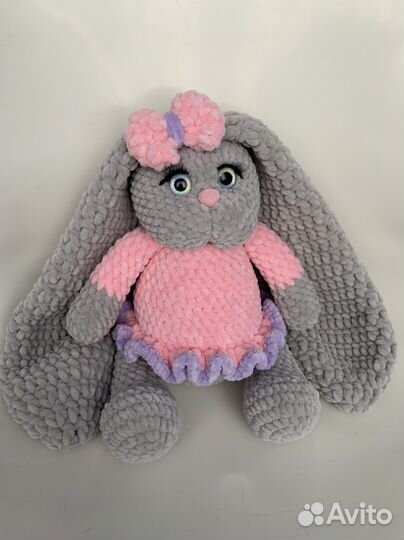 Вязаный заяц