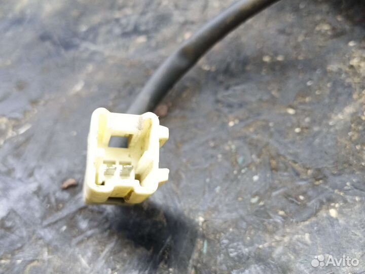 Фонарь задний внутренний левый Lifan Breez