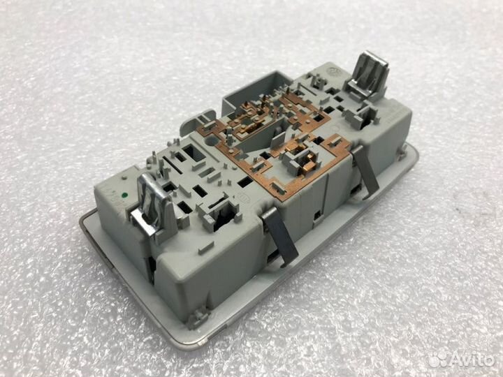 Плафон салона Chevrolet Cruze седан 1.8 2010