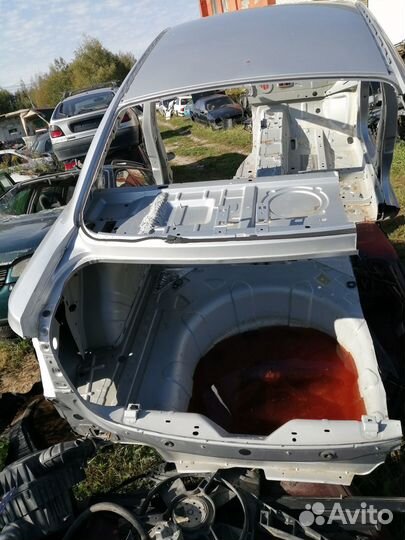 Крыло заднее левое (четверть) Renault Fluence