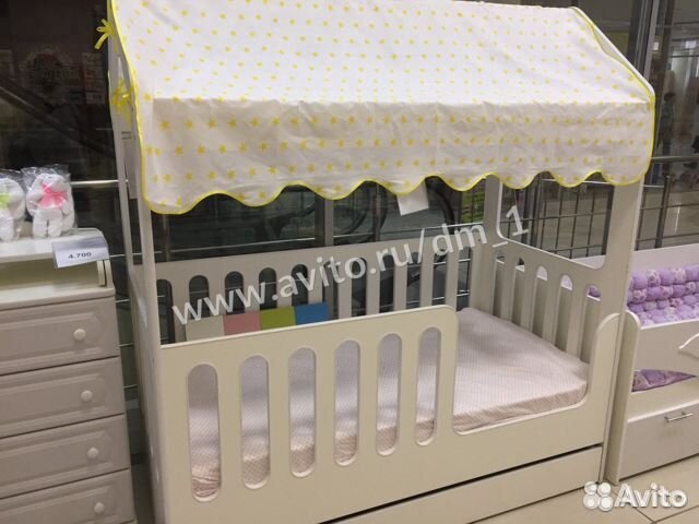 Детская кровать домик