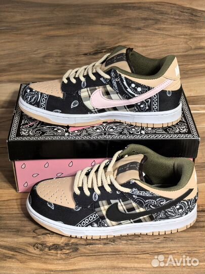 Кроссовки Nike air dunk low