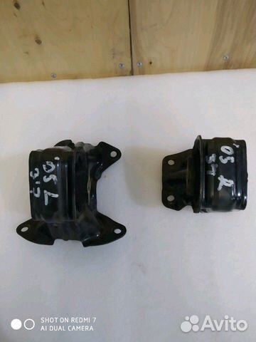 Опоры двигателя Jeep Grand Cherokee 2005 г