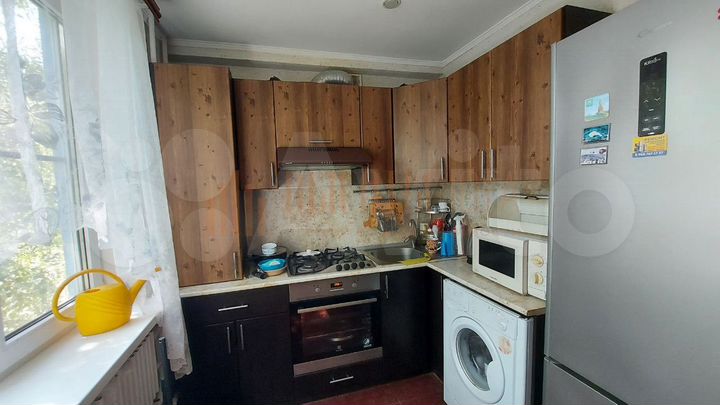 3-к. квартира, 60 м², 3/5 эт.