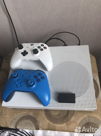 Xbox One s