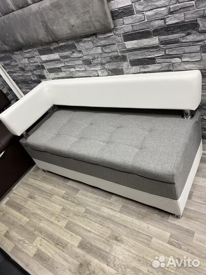 Кухонный диван