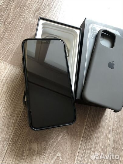 iPhone 11 Pro, 64 ГБ