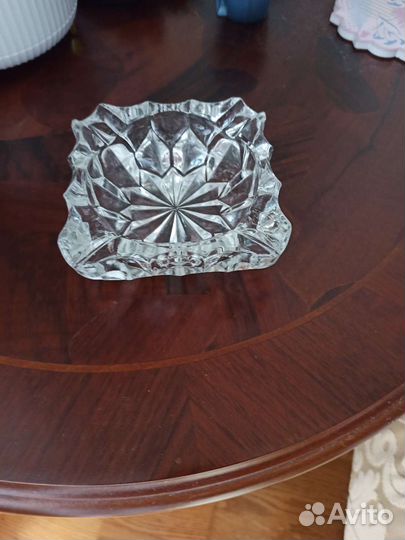 Хрустальная пепельница