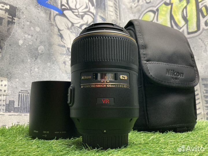 Nikon 105mm 2.8G IF-ED AF-S VR Micro-Nikkor