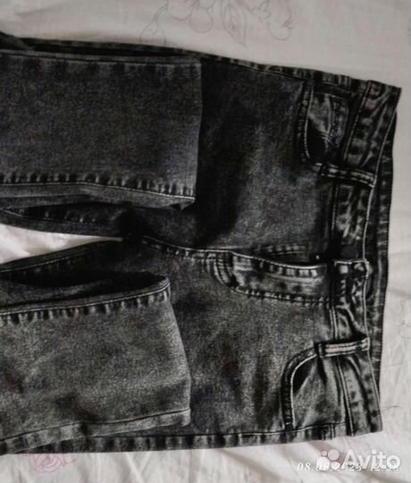 Джинсы