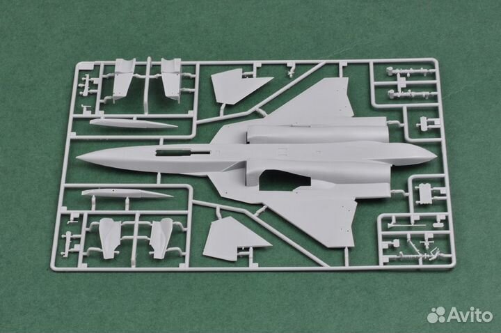 87257 Самолет Russian T-50 PAK-FA (Hobby Boss) 1