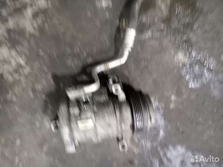 Компрессор кондиционера Range Rover Vogue 3 III