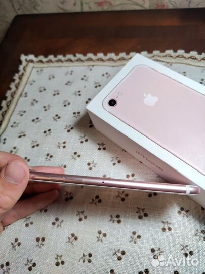 iPhone 7, 128 ГБ