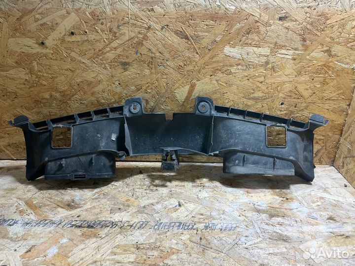 Воздухозаборник Мерседес GLK X204