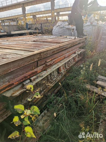 Ворота гаражные утепл разм. 4.50 Х4.40 с калитками