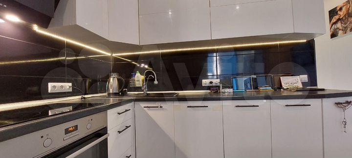 1-к. квартира, 42 м², 9/17 эт.