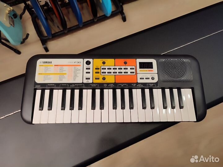 Синтезатор Yamaha PSS-F30