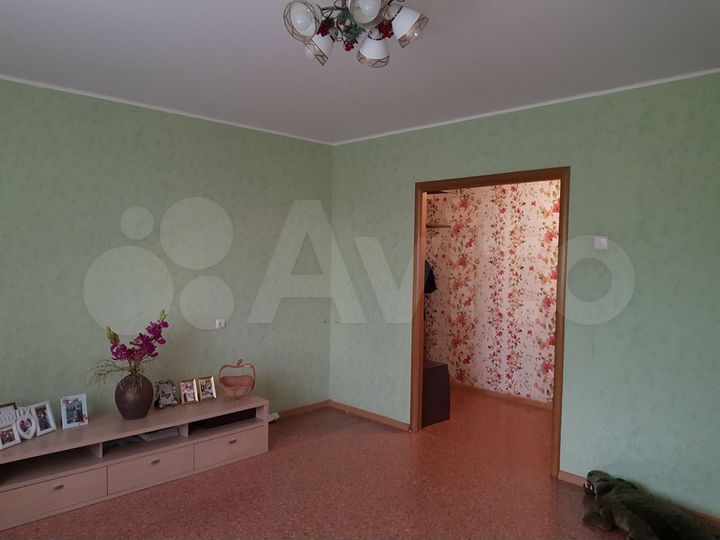 3-к. квартира, 70 м², 3/9 эт.