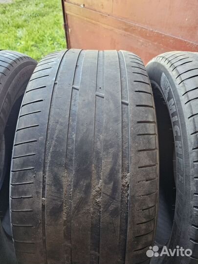 Michelin Pilot Sport 4 SUV 265/50 R19