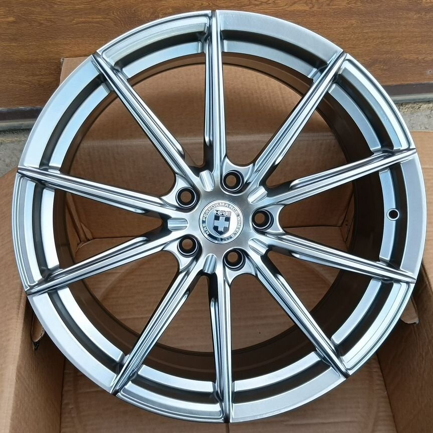 Литые диски HRE P104 8.5×R19 5×114.3