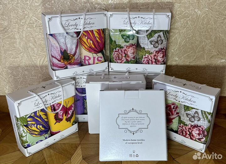 Набор кухонных полотенец в коробке вафельные