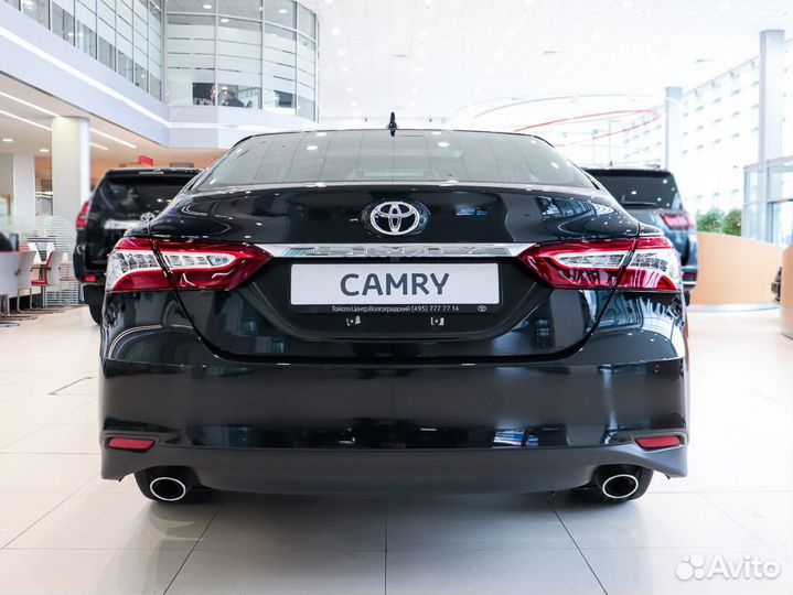 Toyota Camry 2.0 CVT, 2024