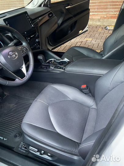 Toyota Camry 3.5 AT, 2022, 25 000 км